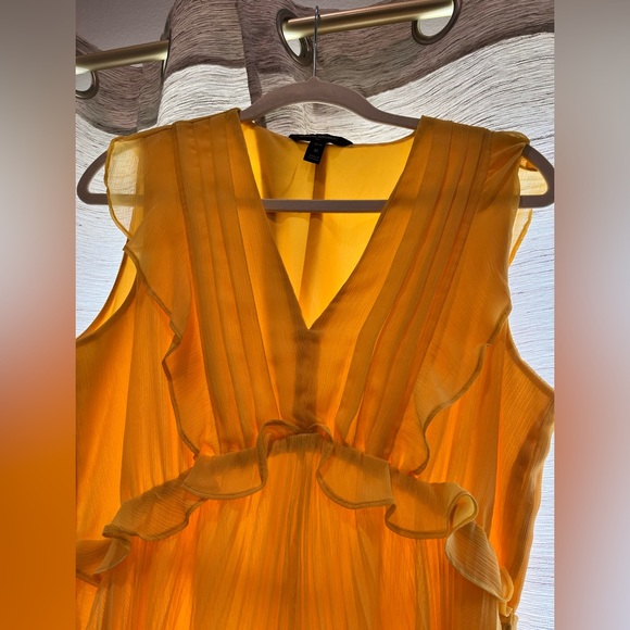 🛍️2/$10‼️🛍️Banana Republic dress ☀️ - Picture 4 of 9